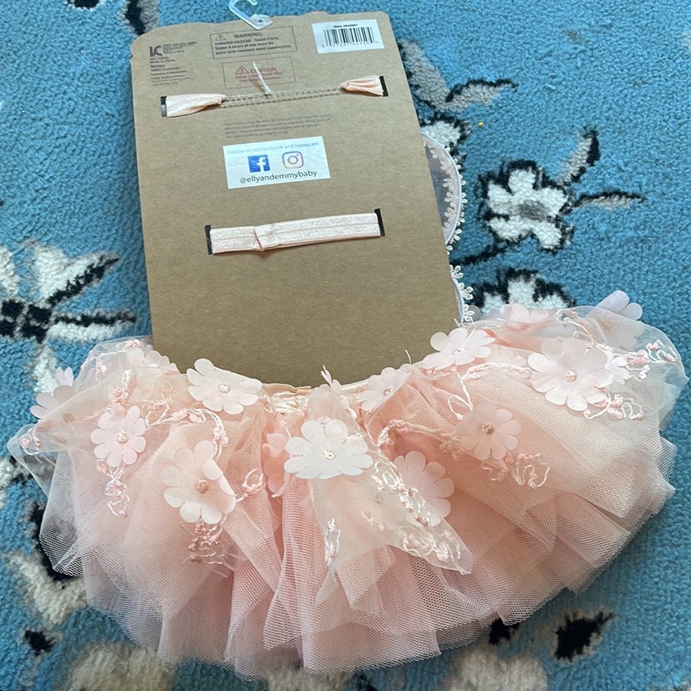 Elly & Emmy 3 piece tutu set - Picture 5 of 6